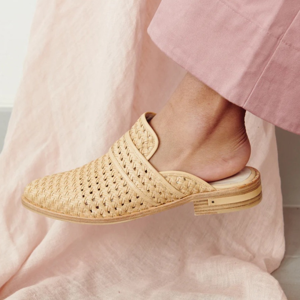 Freda Salvador Keen Mule